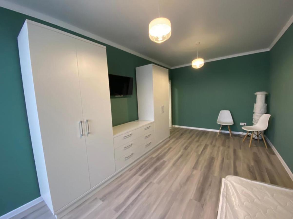 Vip Apartment Mountain View Алматы Экстерьер фото